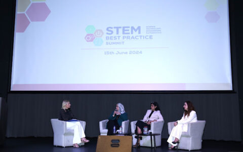 قمة وجوائز أفضل الممارسات في التعليم STEM لعام 2024: احتفاءً بالتميز في تعليم العلوم والتكنولوجيا والهندسة والرياضيات