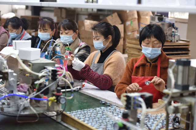 الصين تسجل أسوأ أداء اقتصادي منذ عامين